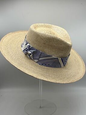 Unisex Palm Hat with Blue & White Geometric Band